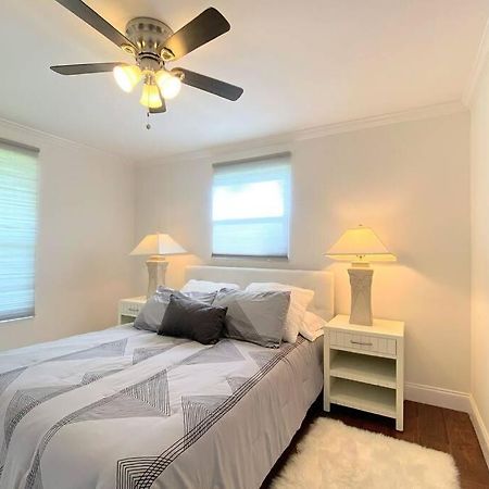 Cheerfull 4/Bed/ 3 Bath / Pool / Best Location Naples Exterior photo