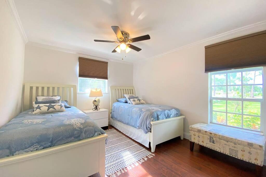 Cheerfull 4/Bed/ 3 Bath / Pool / Best Location Naples Exterior photo